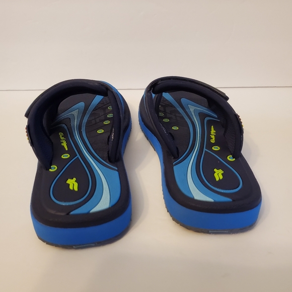 GP, Classic Slide Sandal Euro Size 33. - Picture 6 of 11